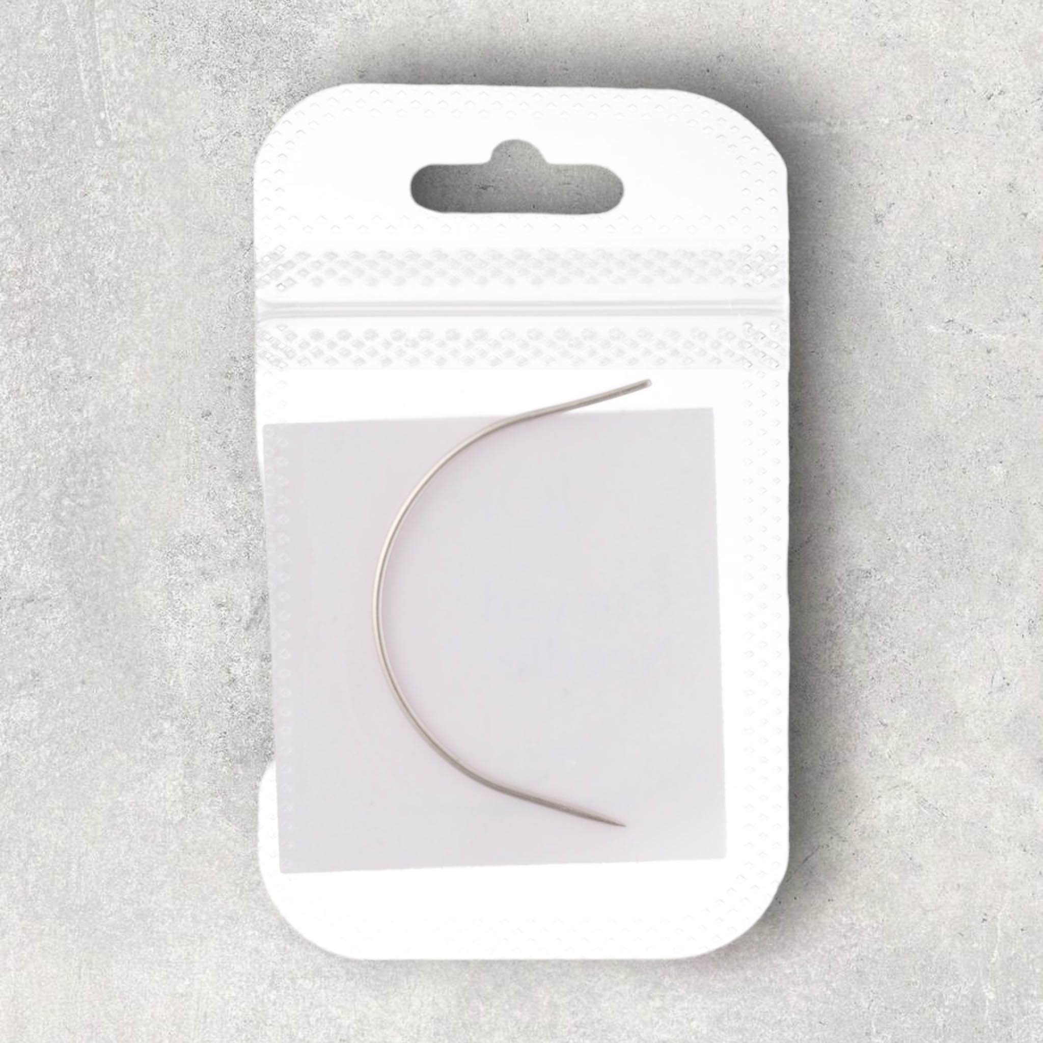 CurvedNeedle